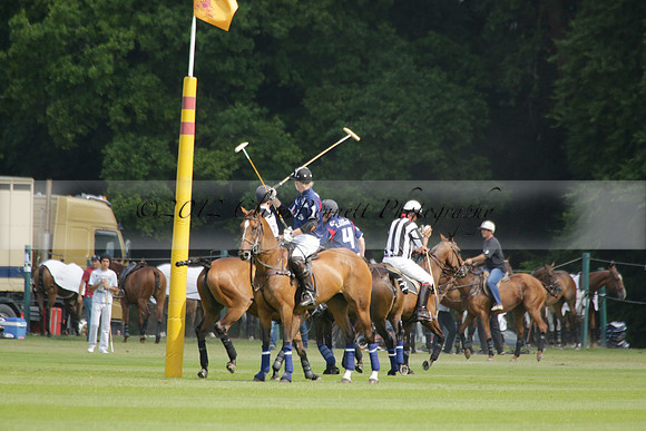 Zacara v Les Lions in a Veuve Clicquot Gold Cup Polo Match 2013.07.06