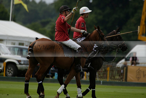 Dubai v La Bamba de Areco in a Veuve Clicquot Gold Cup Polo Match 2013.07.04