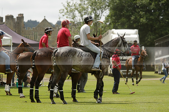Dubai v La Bamba de Areco in a Veuve Clicquot Gold Cup Polo Match 2013.07.04