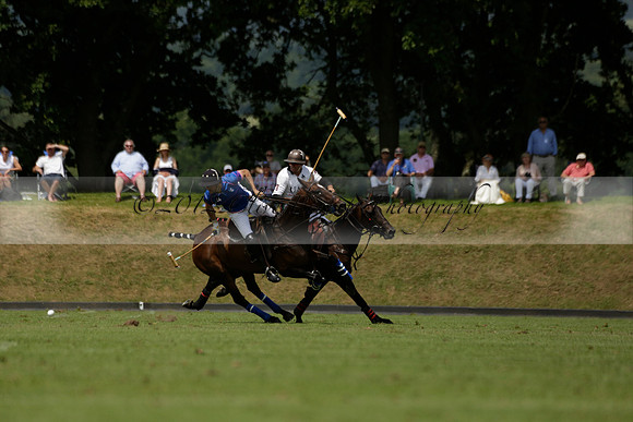 UAE Polo v El Remanso in a Veuve Clicquot Gold Cup Polo Match 2013.07.05