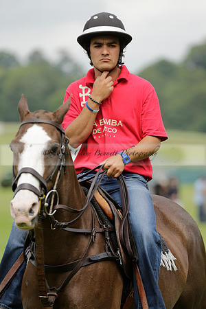 Dubai v La Bamba de Areco in a Veuve Clicquot Gold Cup Polo Match 2013.07.04