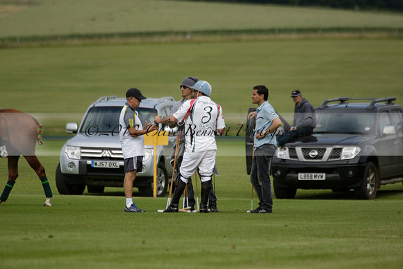 Dubai v La Bamba de Areco in a Veuve Clicquot Gold Cup Polo Match 2013.07.04