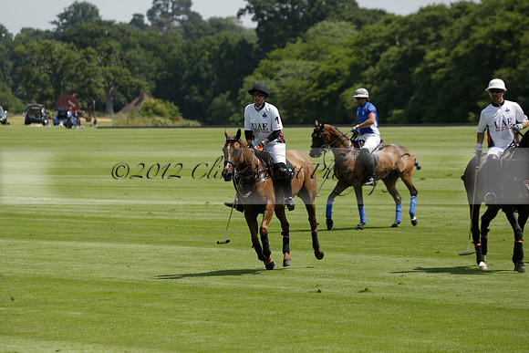 UAE Polo v El Remanso in a Veuve Clicquot Gold Cup Polo Match 2013.07.05