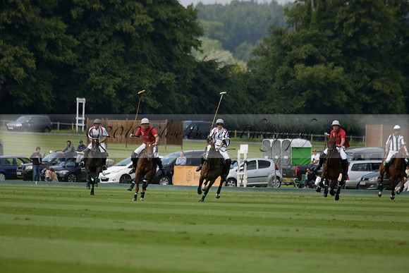 Dubai v La Bamba de Areco in a Veuve Clicquot Gold Cup Polo Match 2013.07.04
