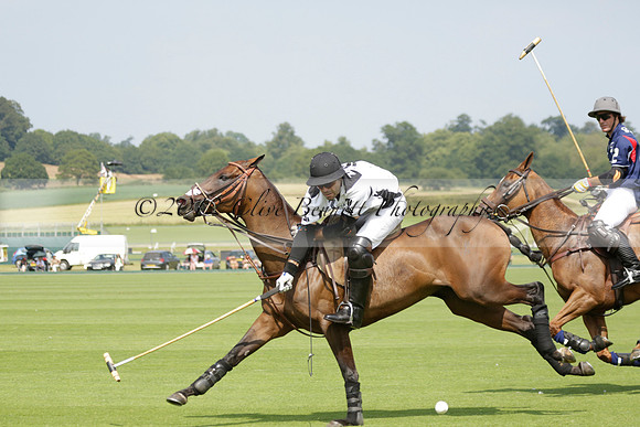 Zacara v Les Lions in a Veuve Clicquot Gold Cup Polo Match 2013.07.06