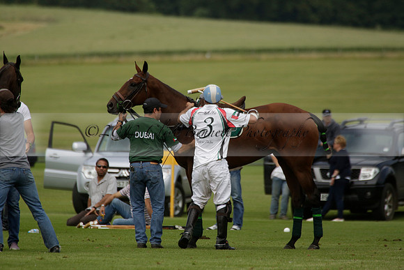 Dubai v La Bamba de Areco in a Veuve Clicquot Gold Cup Polo Match 2013.07.04