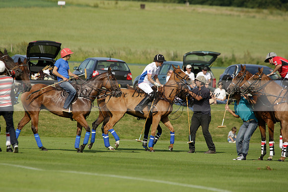 El Remanso v Emlor in a Veuve Clicquot Gold Cup Polo Match 2013.06.30