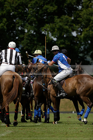 UAE Polo v El Remanso in a Veuve Clicquot Gold Cup Polo Match 2013.07.05