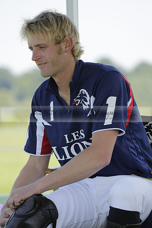 Les Lions v Salkeld in a Veuve Clicquot Gold Cup Polo Match 2013.07.11