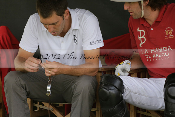 Dubai v La Bamba de Areco in a Veuve Clicquot Gold Cup Polo Match 2013.07.04