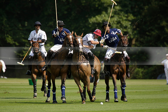 Zacara v Les Lions in a Veuve Clicquot Gold Cup Polo Match 2013.07.06