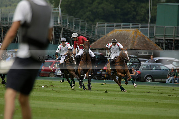 Dubai v La Bamba de Areco in a Veuve Clicquot Gold Cup Polo Match 2013.07.04