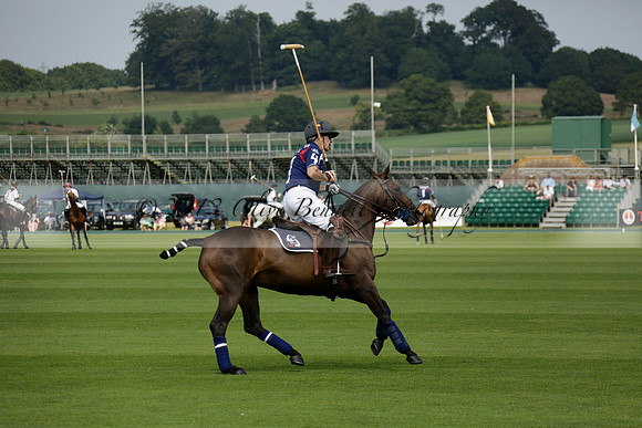 Zacara v Les Lions in a Veuve Clicquot Gold Cup Polo Match 2013.07.06