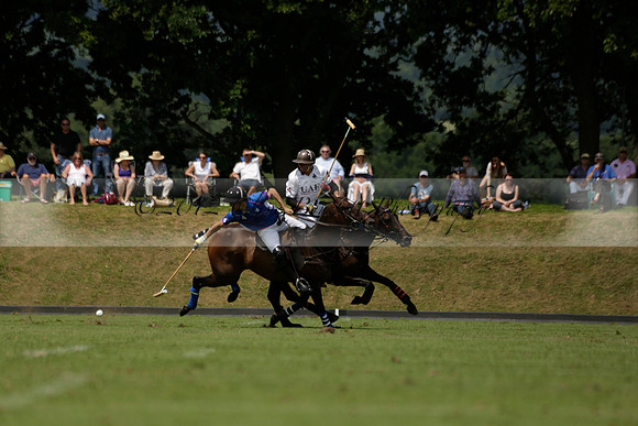 UAE Polo v El Remanso in a Veuve Clicquot Gold Cup Polo Match 2013.07.05