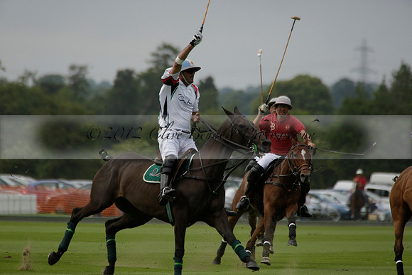 Dubai v La Bamba de Areco in a Veuve Clicquot Gold Cup Polo Match 2013.07.04