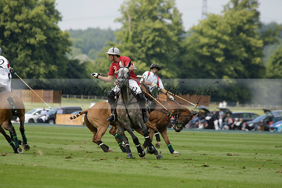 Dubai v La Bamba de Areco in a Veuve Clicquot Gold Cup Polo Match 2013.07.04