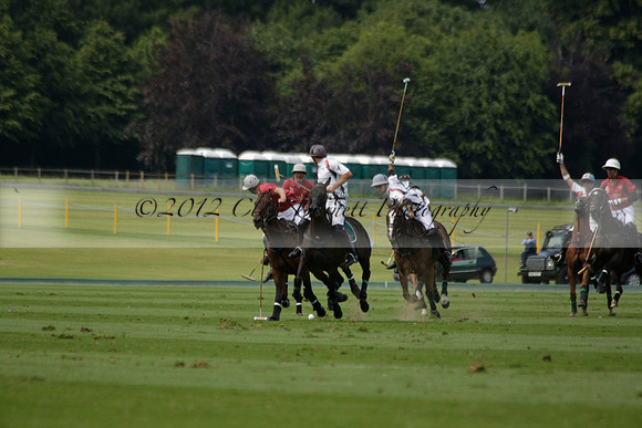 Dubai v La Bamba de Areco in a Veuve Clicquot Gold Cup Polo Match 2013.07.04