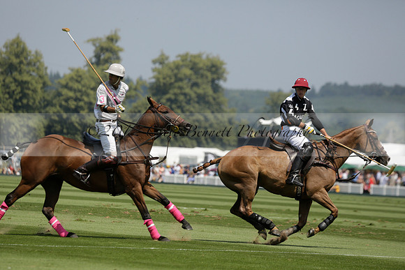 Zacara v Talandracas in a Veuve Clicquot Gold Cup Polo Match 2013.07.18