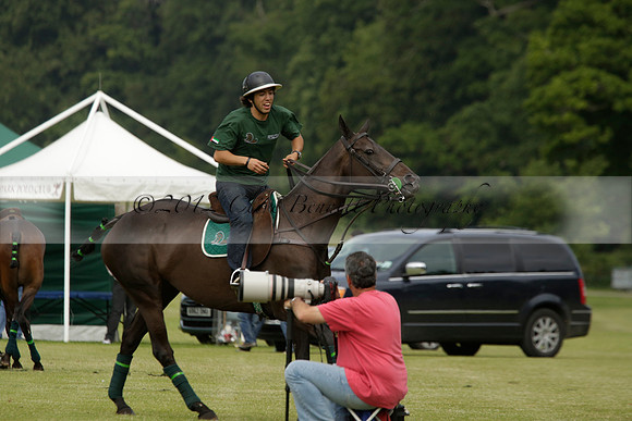 Dubai v La Bamba de Areco in a Veuve Clicquot Gold Cup Polo Match 2013.07.04