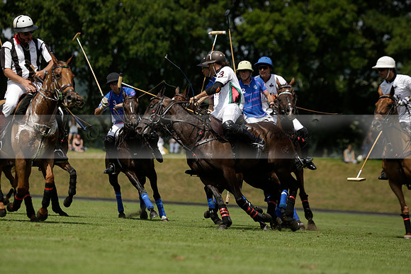 UAE Polo v El Remanso in a Veuve Clicquot Gold Cup Polo Match 2013.07.05