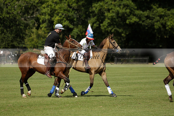 Deloitte v Knightsbridge in the -5 Goal Final at The Pro-Am City Polo Championships on Sunday 1 September 2013 at Ascot Park Polo Club. www.polopictures.co.uk