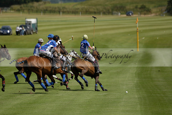 UAE Polo v El Remanso in a Veuve Clicquot Gold Cup Polo Match 2013.07.05
