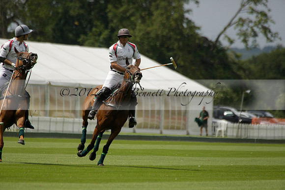 Dubai v La Bamba de Areco in a Veuve Clicquot Gold Cup Polo Match 2013.07.04