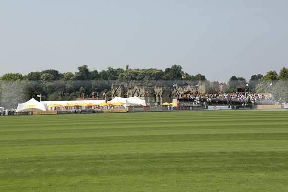 Zacara v Talandracas in a Veuve Clicquot Gold Cup Polo Match 2013.07.18
