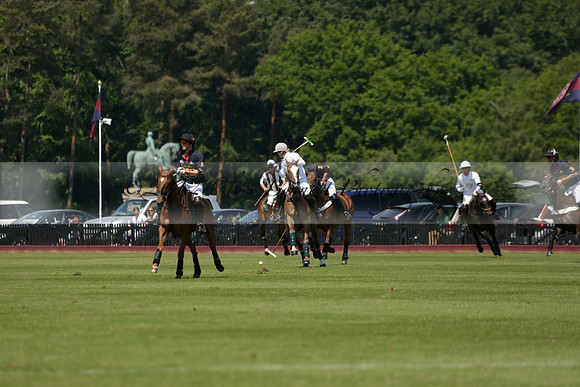 Black Bears v Salkeld in a Cartier Queens Cup polo match 2013.06.05