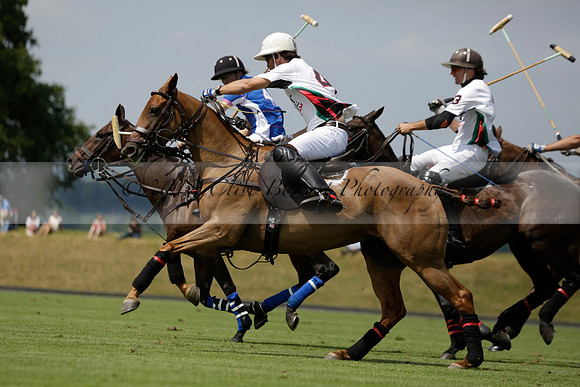 UAE Polo v El Remanso in a Veuve Clicquot Gold Cup Polo Match 2013.07.05