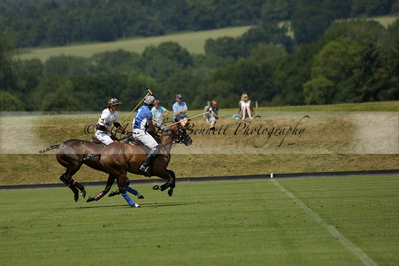 UAE Polo v El Remanso in a Veuve Clicquot Gold Cup Polo Match 2013.07.05