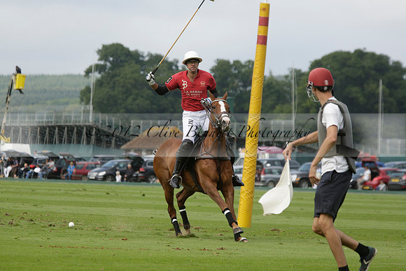 Dubai v La Bamba de Areco in a Veuve Clicquot Gold Cup Polo Match 2013.07.04