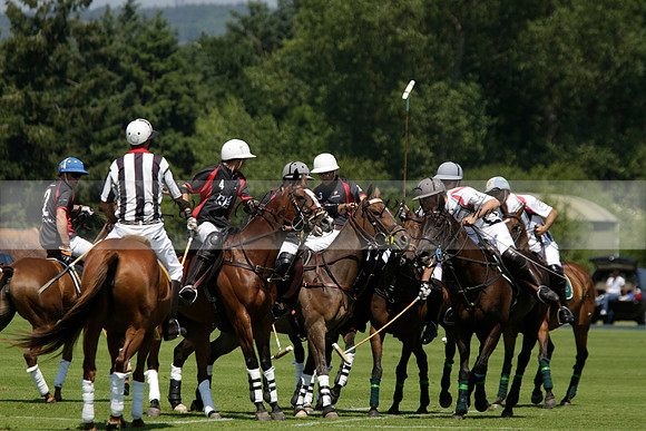 Enigma v Dubai in a Veuve Clicquot Gold Cup Polo Match 2013.07.08
