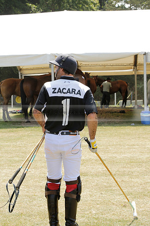 Zacara v Talandracas in a Veuve Clicquot Gold Cup Polo Match 2013.07.18