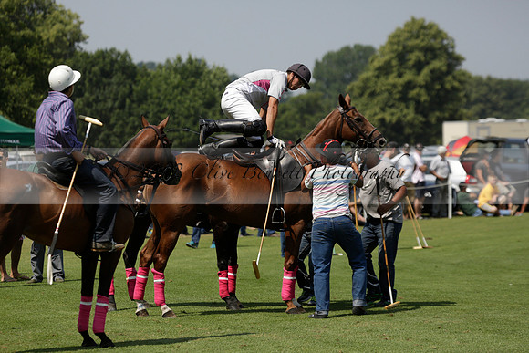 Zacara v Talandracas in a Veuve Clicquot Gold Cup Polo Match 2013.07.18