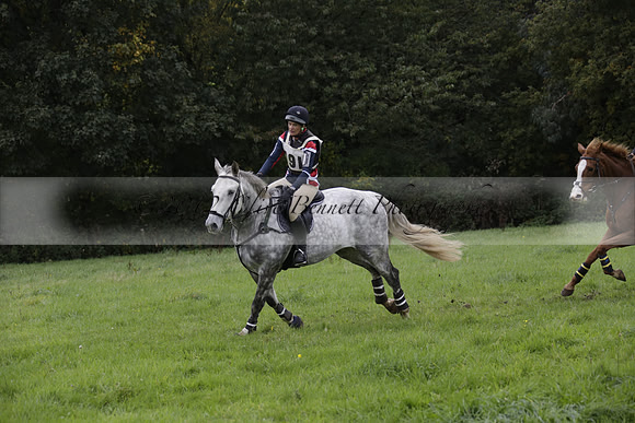Chiddingfold, Leconfield and Cowdray Hunt, Hunter Trials at Iping on Sunday 20 October 2013. 2013.10.20 www.polopictures.co.uk