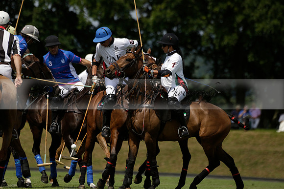 UAE Polo v El Remanso in a Veuve Clicquot Gold Cup Polo Match 2013.07.05