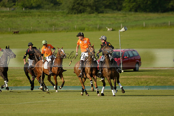 Shoreline v Cowdray Vikings in a Easebourne Cup Semi-final Polo match 2013.06.07