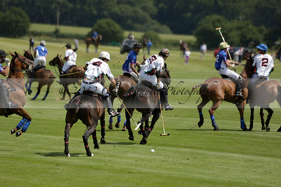 UAE Polo v El Remanso in a Veuve Clicquot Gold Cup Polo Match 2013.07.05
