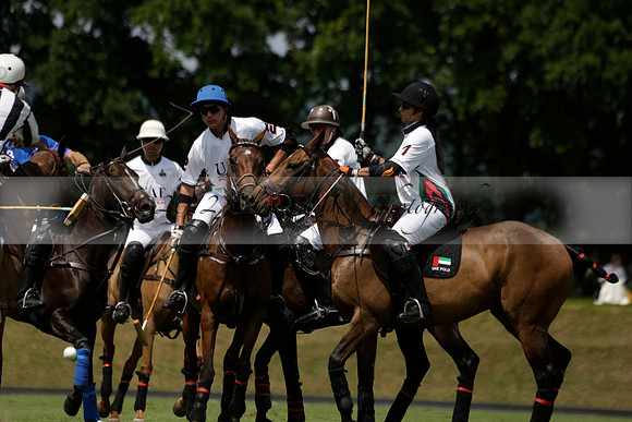 UAE Polo v El Remanso in a Veuve Clicquot Gold Cup Polo Match 2013.07.05