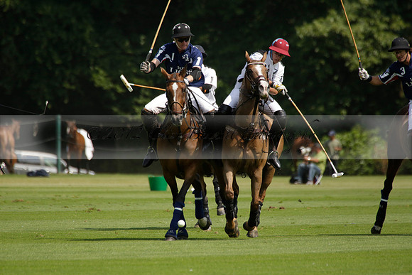 Zacara v Les Lions in a Veuve Clicquot Gold Cup Polo Match 2013.07.06