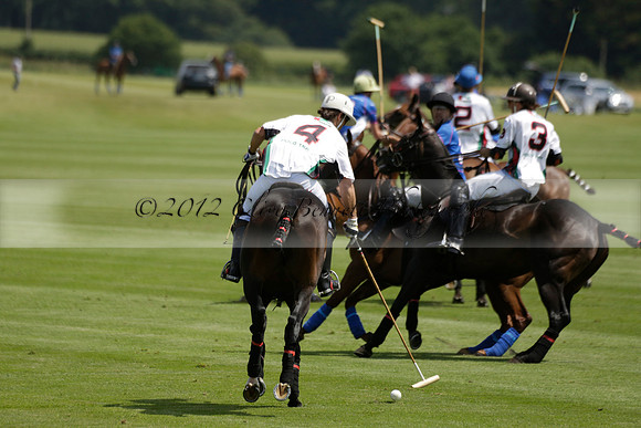 UAE Polo v El Remanso in a Veuve Clicquot Gold Cup Polo Match 2013.07.05
