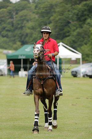 Dubai v La Bamba de Areco in a Veuve Clicquot Gold Cup Polo Match 2013.07.04