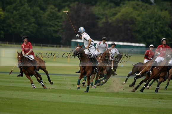 Dubai v La Bamba de Areco in a Veuve Clicquot Gold Cup Polo Match 2013.07.04