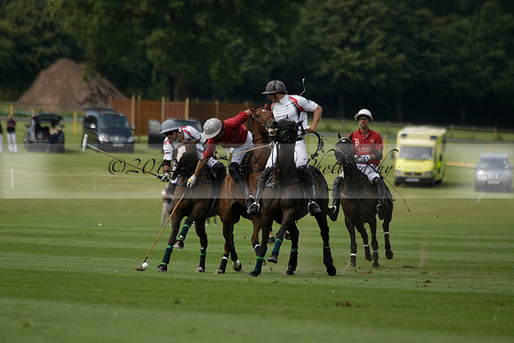 Dubai v La Bamba de Areco in a Veuve Clicquot Gold Cup Polo Match 2013.07.04