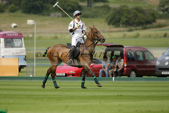 Dubai v La Bamba de Areco in a Veuve Clicquot Gold Cup Polo Match 2013.07.04