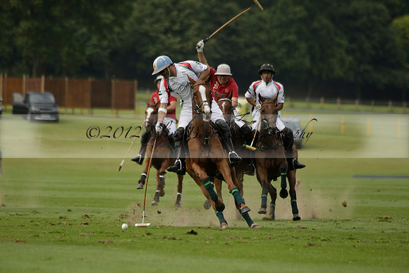 Dubai v La Bamba de Areco in a Veuve Clicquot Gold Cup Polo Match 2013.07.04