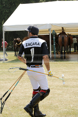 Zacara v Talandracas in a Veuve Clicquot Gold Cup Polo Match 2013.07.18