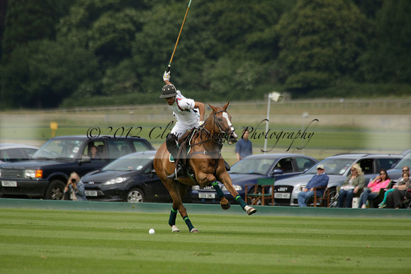 Dubai v La Bamba de Areco in a Veuve Clicquot Gold Cup Polo Match 2013.07.04