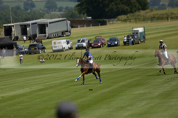 UAE Polo v El Remanso in a Veuve Clicquot Gold Cup Polo Match 2013.07.05